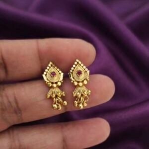 Small jhumkas