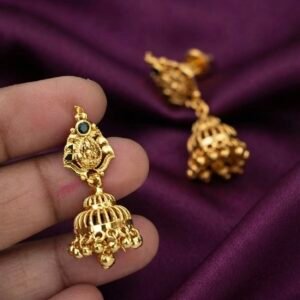 Simple jhumkas